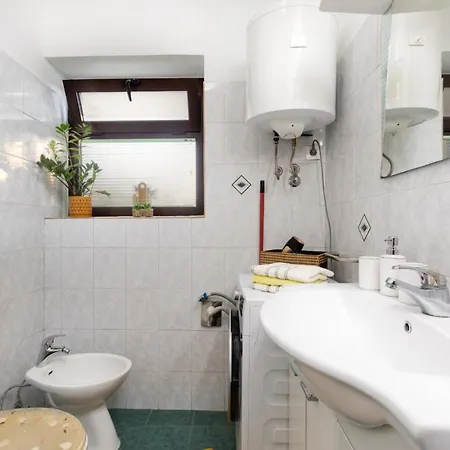Apartment Apartman Volaric Krk Town