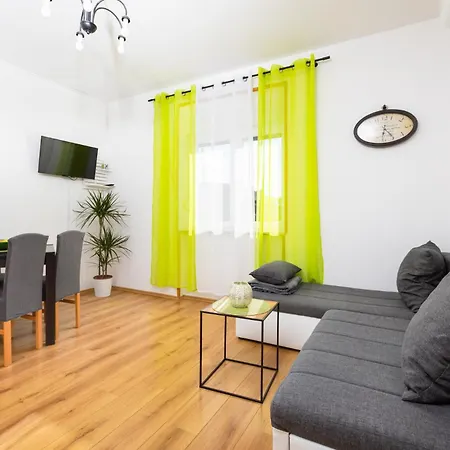 Apartment Apartman Volaric Krk Town
