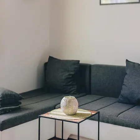 Apartment Apartman Volaric